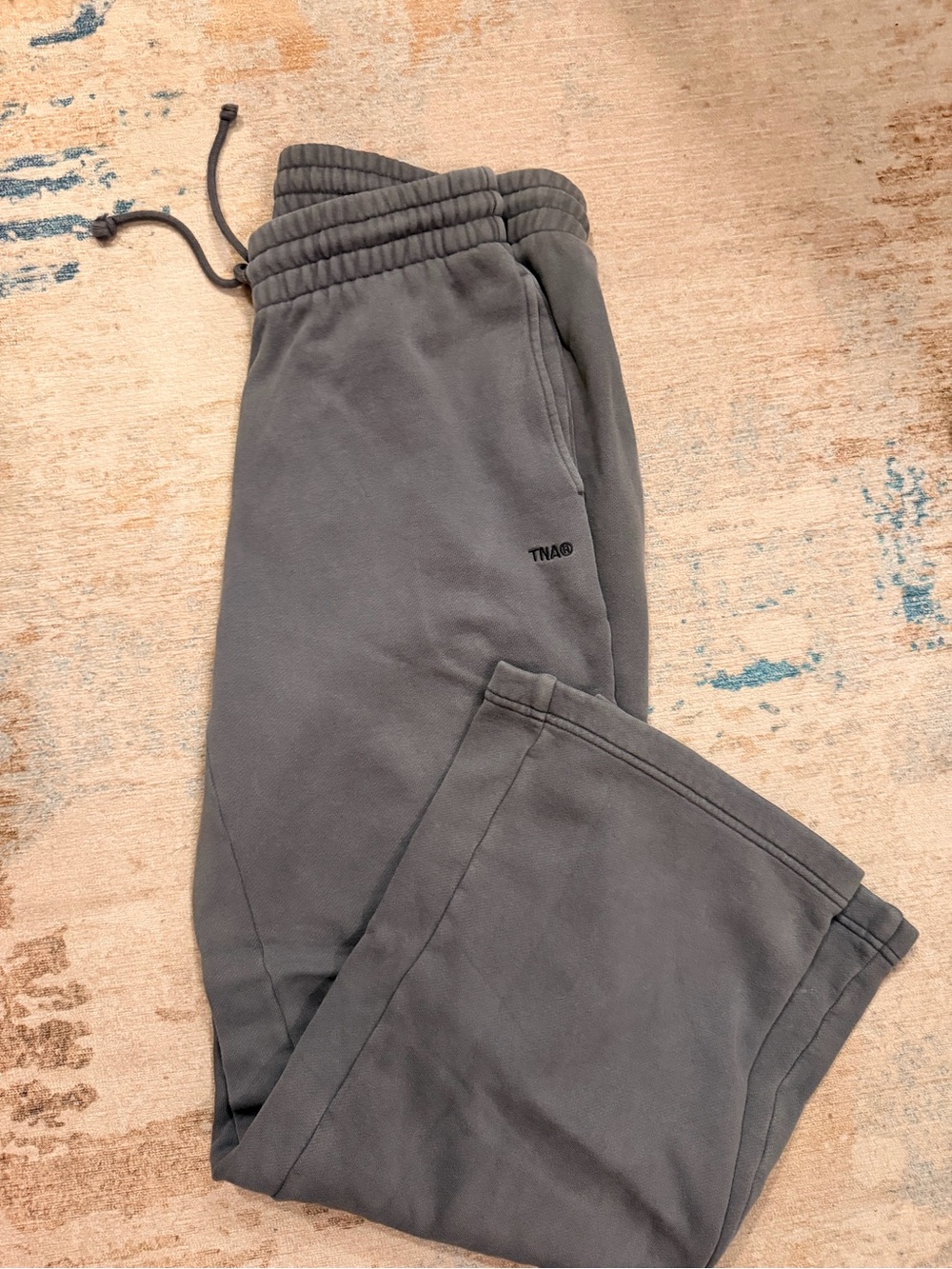 TNA Gray wide leg Fleece Sweatpants - Comfortable Everyday Joggers